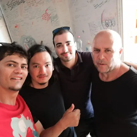 Hostel Backpackers *