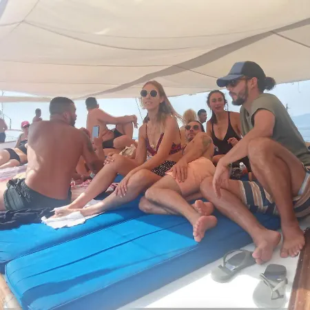 Backpackers Sarande